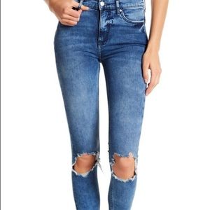 FREE PEOPLE SKINNY JEANS